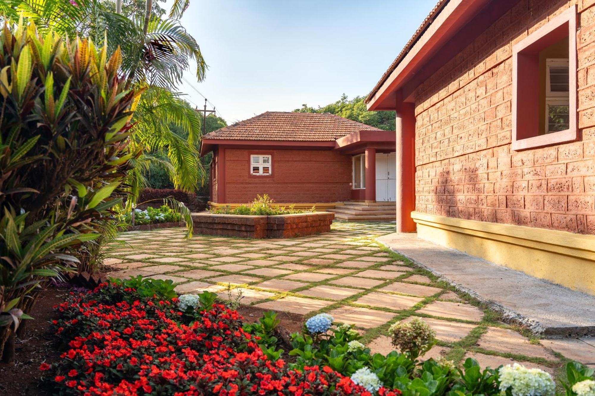 Saffronstays Garnet House Mahābaleshwar Extérieur photo