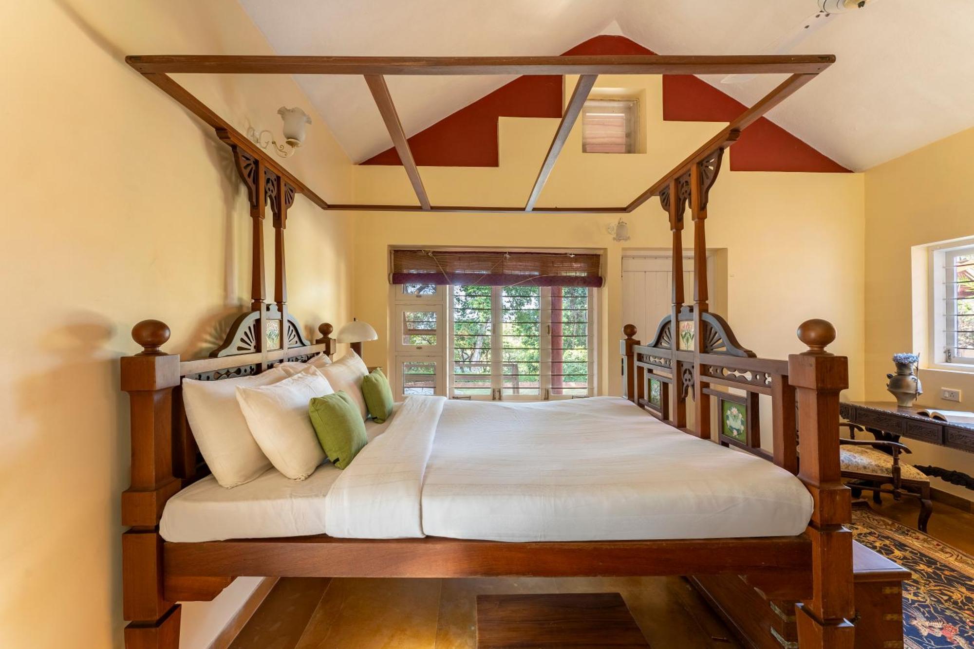 Saffronstays Garnet House Mahābaleshwar Extérieur photo