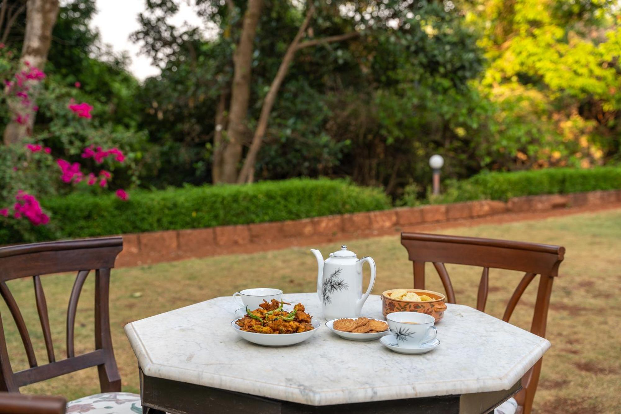 Saffronstays Garnet House Mahābaleshwar Extérieur photo