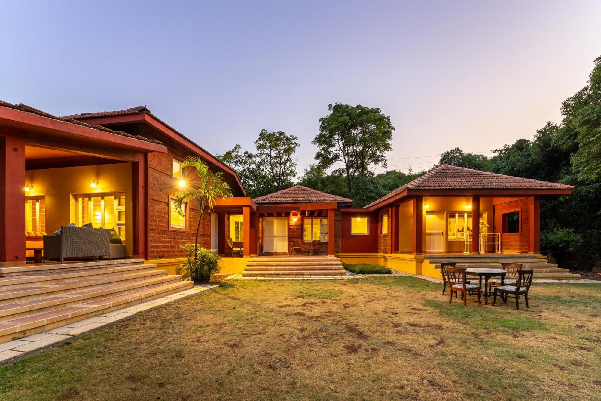 Saffronstays Garnet House Mahābaleshwar Extérieur photo
