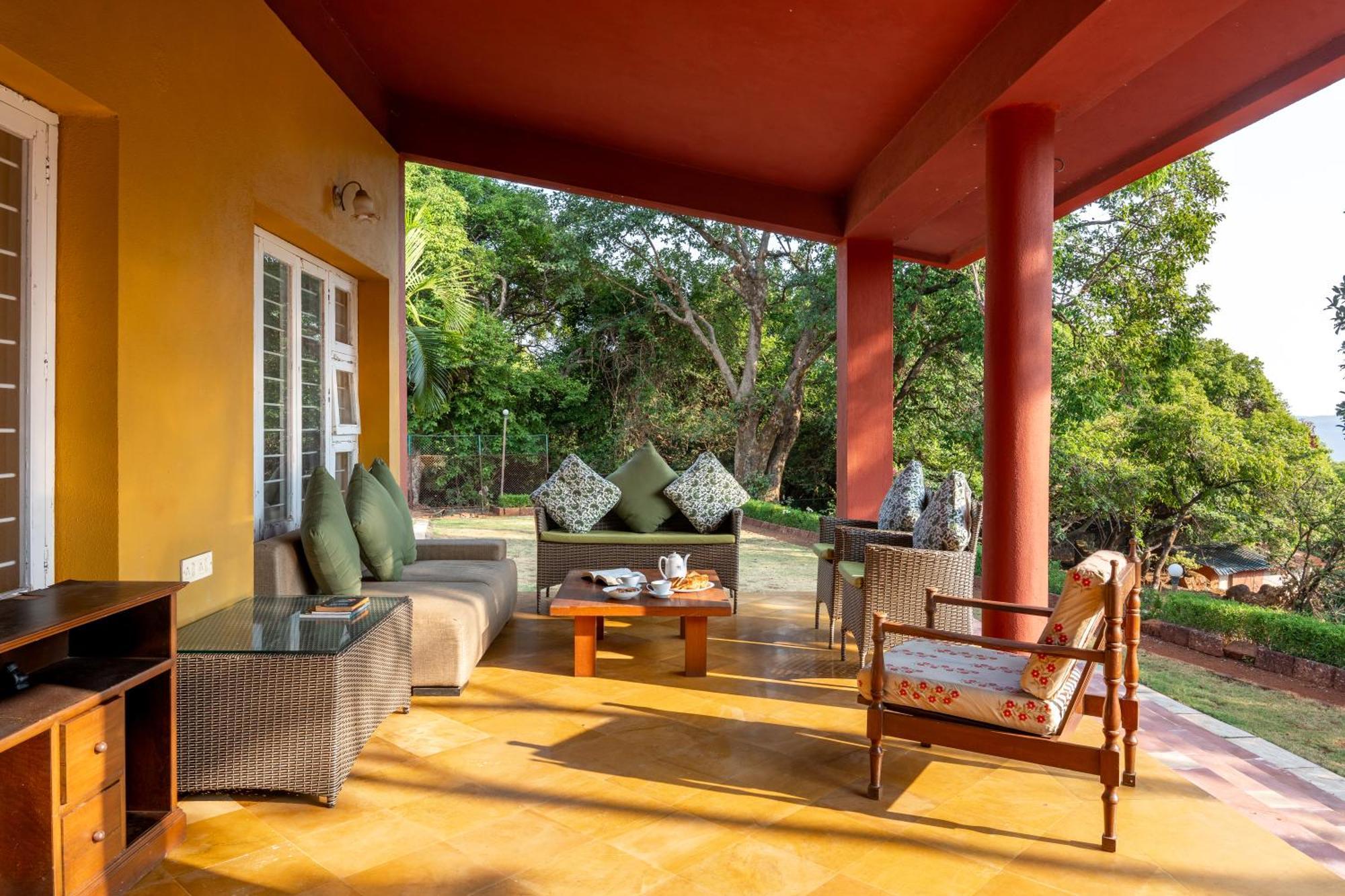 Saffronstays Garnet House Mahābaleshwar Extérieur photo